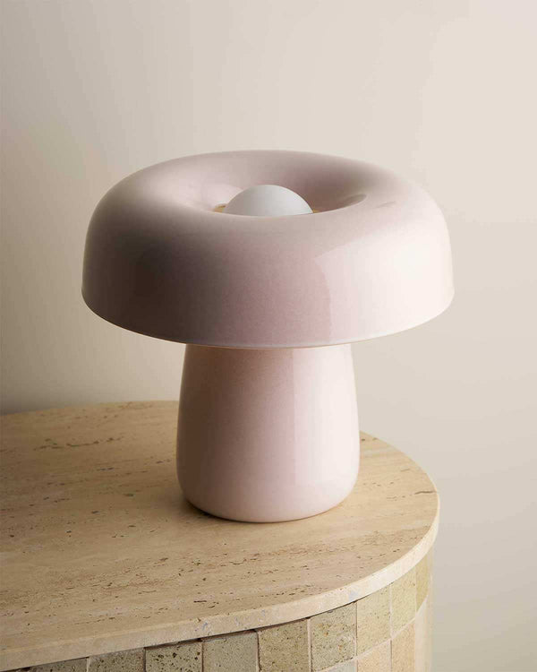 Robert Gordon Nest ceramic table lamp, rose | Norsu Interiors