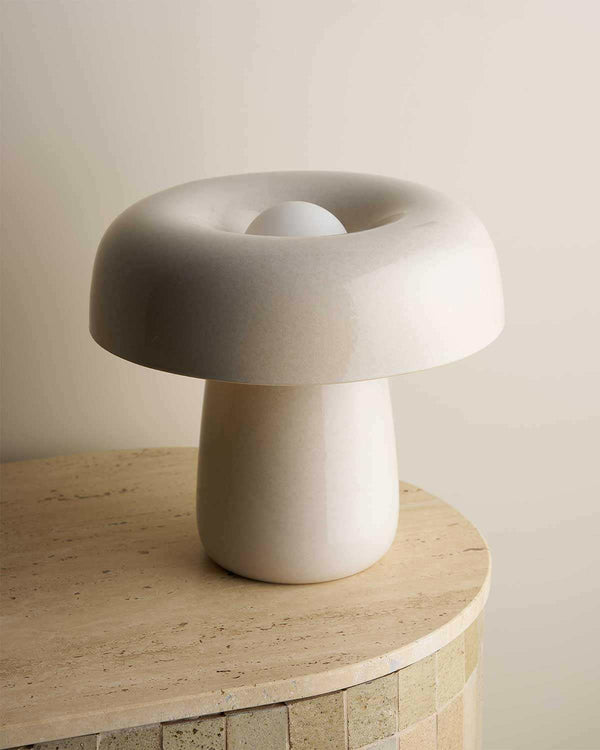 Robert Gordon Nest ceramic table lamp, coast | Norsu Interiors