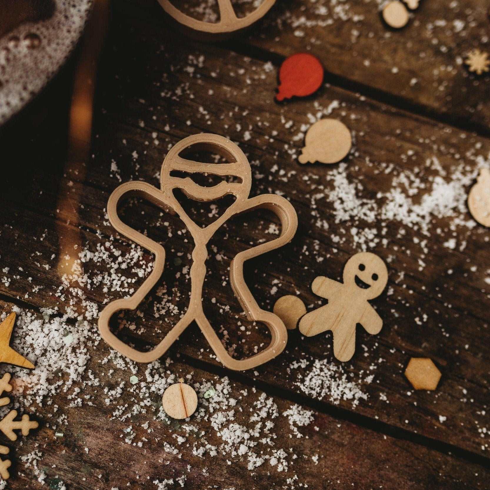 Kinfolk Pantry Toy Kinfolk Pantry, Christmas Traditional Eco Cutter Set