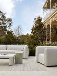 GlobeWest Harbour Knot Outdoor Rug - Tawny, styled in a room setting
