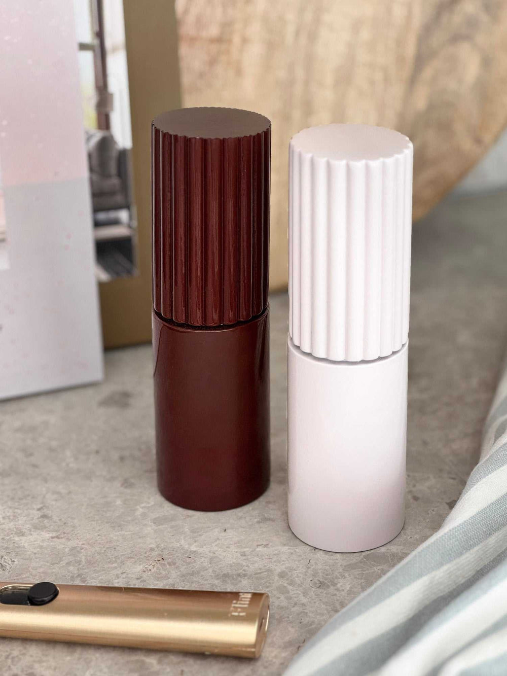 norsu Studio Salt & Pepper Grinder in soft lilac rubber wood with gloss finish and minimalist design