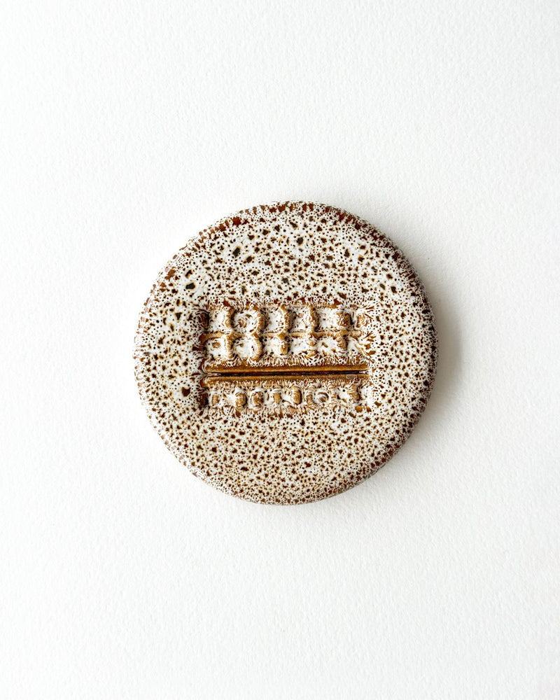 Robert Gordon ceramic colour chip in White Ochre