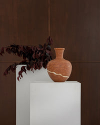 CoTheory Fountain Funnel Neck Vessel - Rosso Alicante