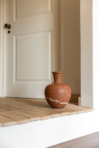 CoTheory Fountain Funnel Neck Vessel - Rosso Alicante