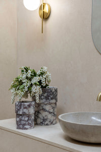 CoTheory Embrace Table Holder - Viola Calacatta