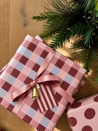 norsu STUDIO Christmas Wrapping Paper Roll, Matte Chequerboard – 70cm x 5m