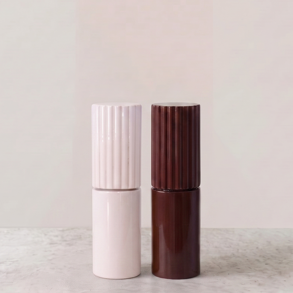 norsu STUDIO Salt & Pepper Grinder – Merlot