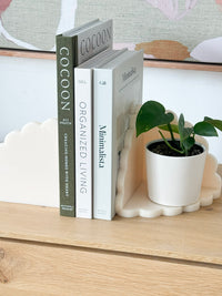 norsu Studio Acrylic Scalloped Bookends (Set of Two) – Blush