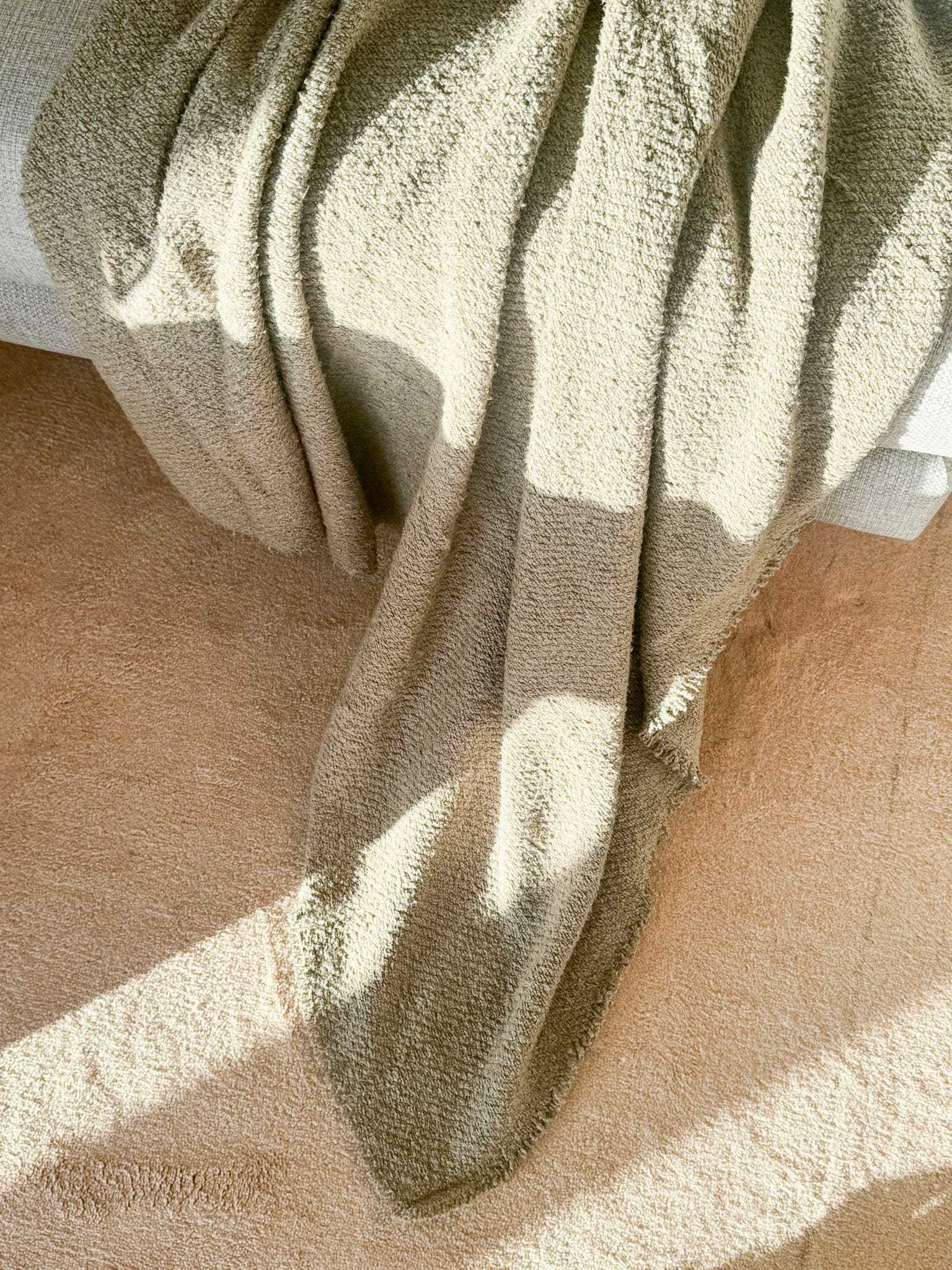 Baya Blankets & Throws Baya Cromwell Throw Blanket - Olive