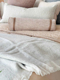 Baya Blankets & Throws Baya Sorrento Throw - Silver