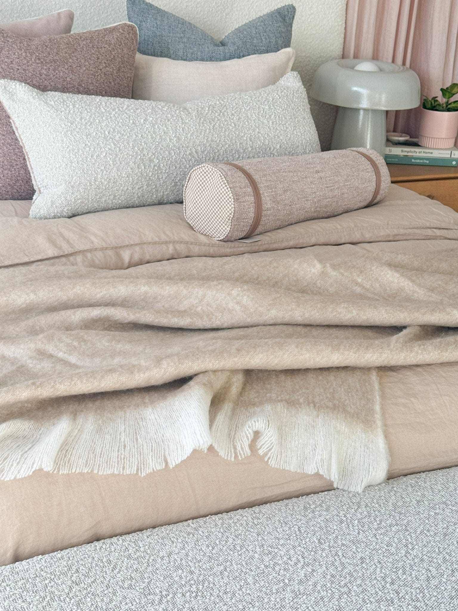 Baya Blankets & Throws Baya Sorrento Throw - Clay