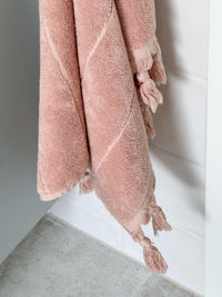 Aura Home Accessories Paros Hand Towel - Pink Clay
