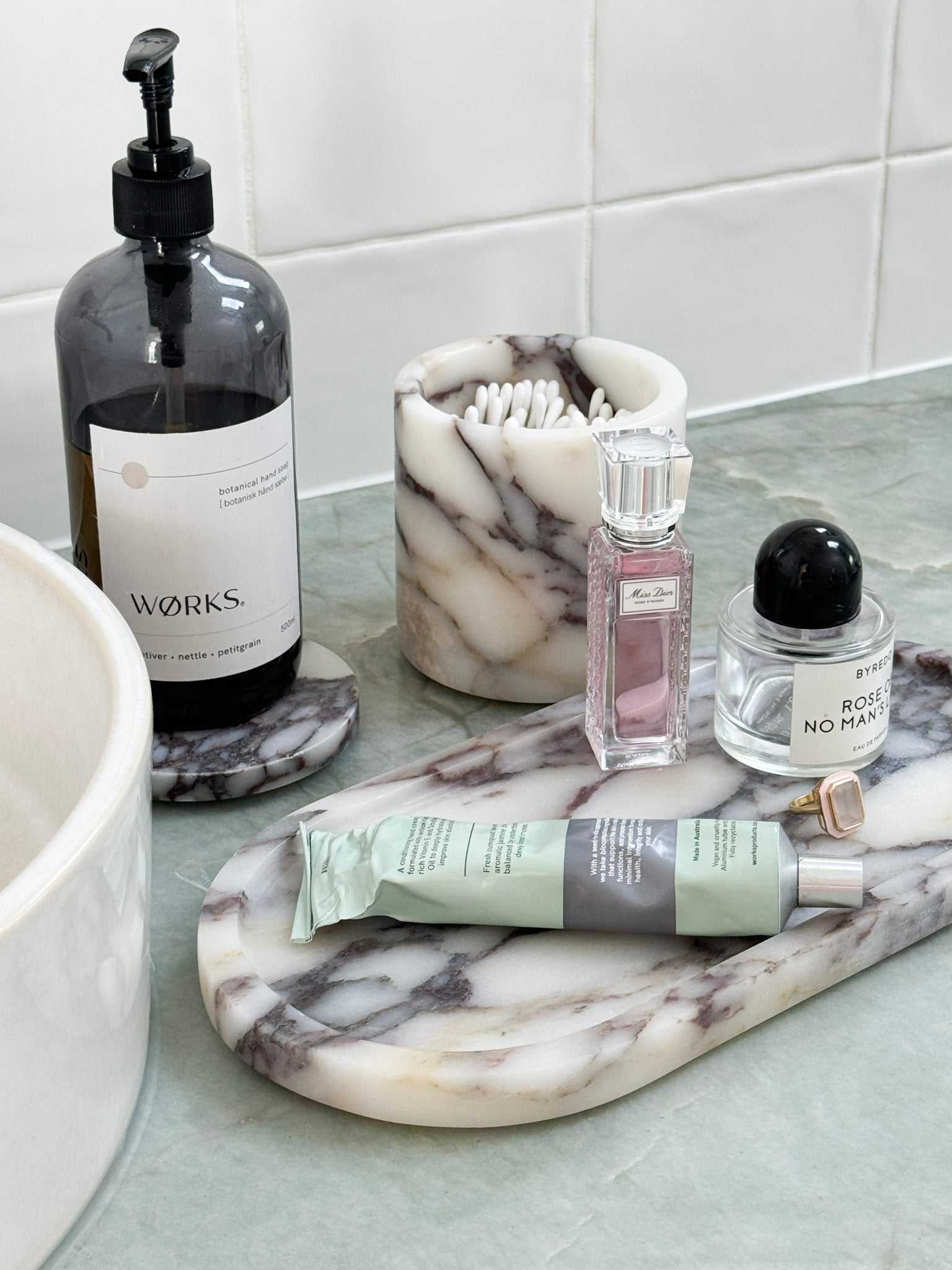 norsu Studio Viola Marble Oval Tray with purple veining, elegant oval shape, polished finish, and durable design from Duality Collection