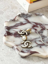 norsu STUDIO Duality Collection Viola marble wavy round tray with purple veining