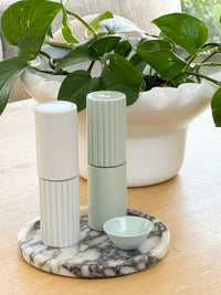 norsu STUDIO Duality Collection round Viola marble tray with lilac and plum veining for elegant home styling