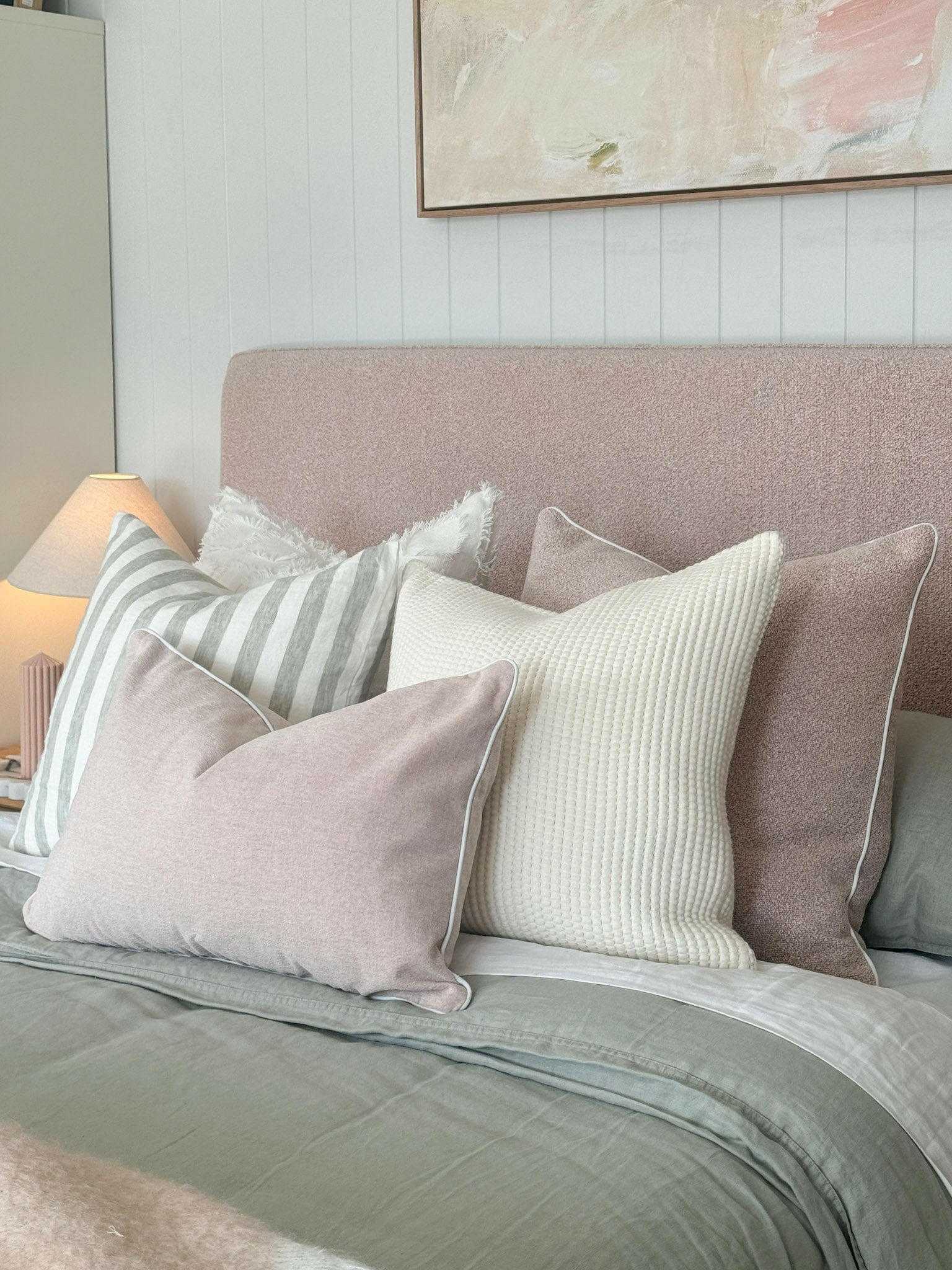 Eadie Lifestyle Cushions Eadie Lifestyle Favo Cushion - Natural (Various sizes)