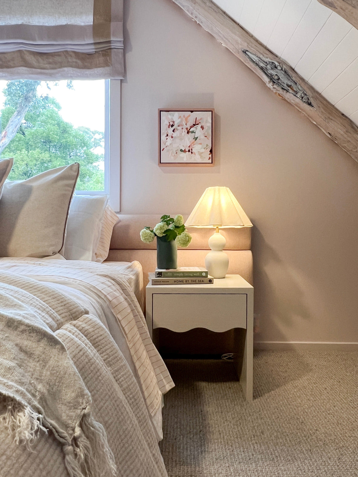 LampIMG_5215.jpg__PID:11f1a9ec-749e-4125-8403-a1343ee2fba5