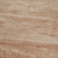 GlobeWest Tepih Curve Rug in dusty rose with subtle geometric pattern and soft sheen, handwoven indoor area rug