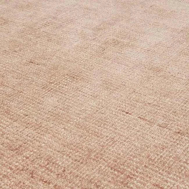 GlobeWest Tepih Neptune hand-woven indoor rug in dusty rose with wool, silk, and cotton blend texture