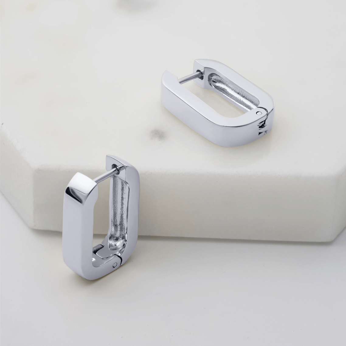 Zafino Earrings Zafino Cassie Hoop - Silver