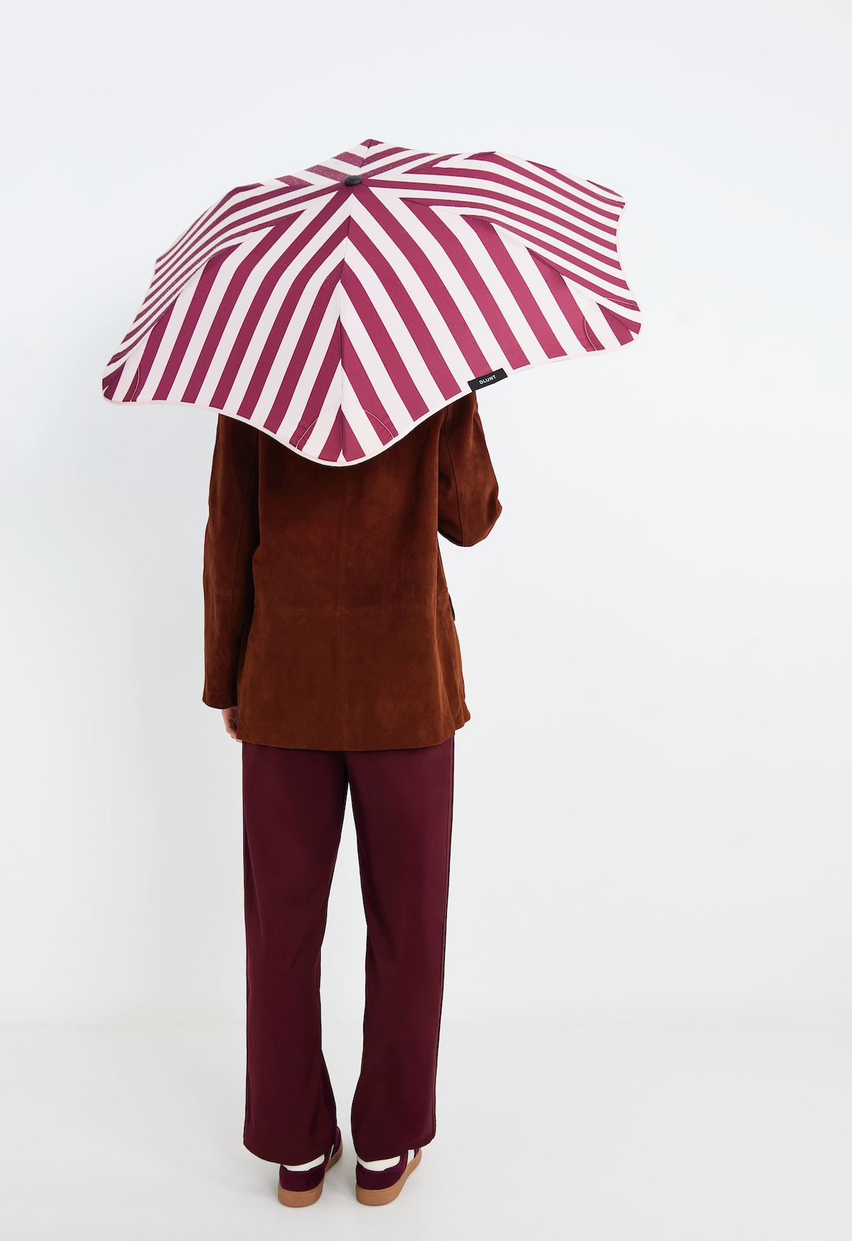 BLUNT Metro Umbrella in Desert Rose with compact, durable, and wind-resistant design inspired by Australian Sturt Desert Rose petals