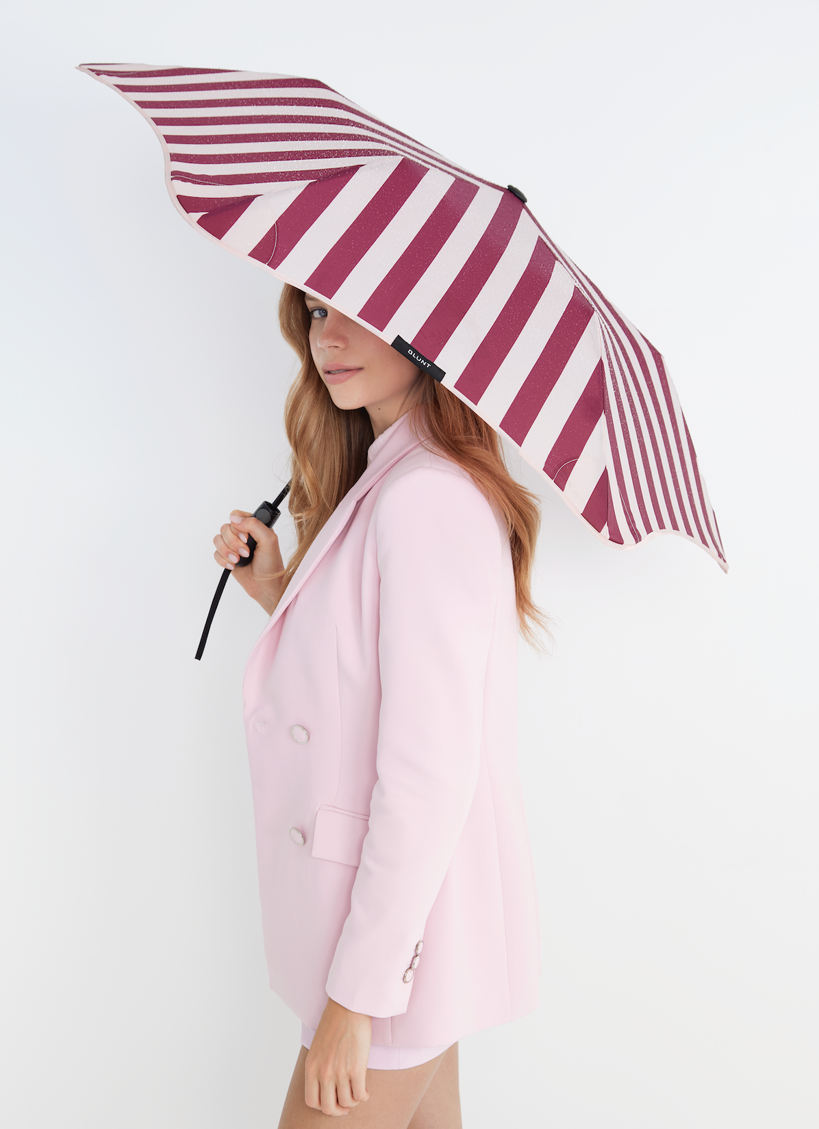 BLUNT Metro Umbrella in Desert Rose design with compact, durable, wind-resistant canopy inspired by Australian Sturt Desert Rose