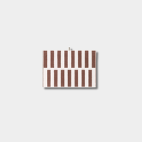 Loop Home Hand Towel in coffee and ivory with jacquard weave, made from organic cotton, 75x50 cm.