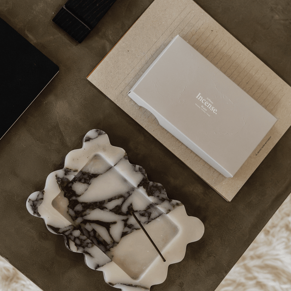 CoTheory Accessories CoTheory Palazzo Small Scalloped Tray & Incense Holder - Viola Marble