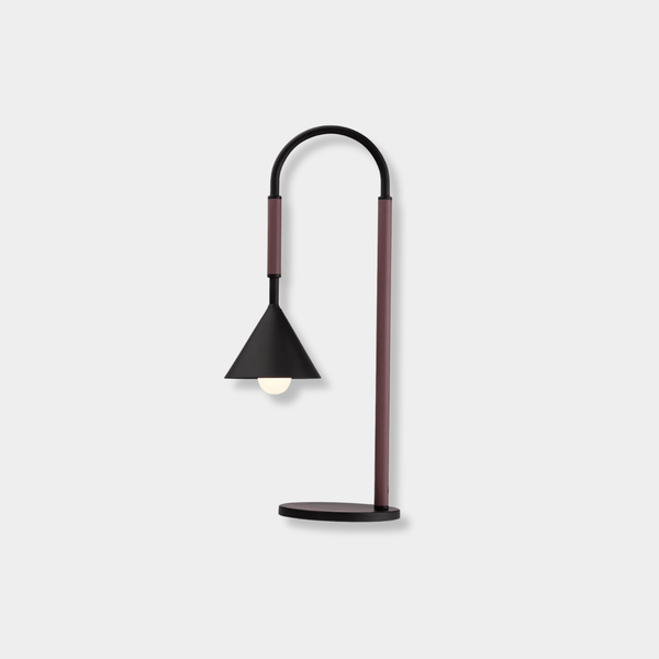 Venna table lamp, matt black & berry | Norsu Interiors
