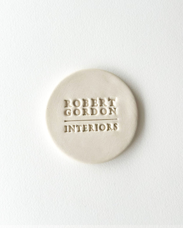 Robert Gordon ceramic colour chip in Bone