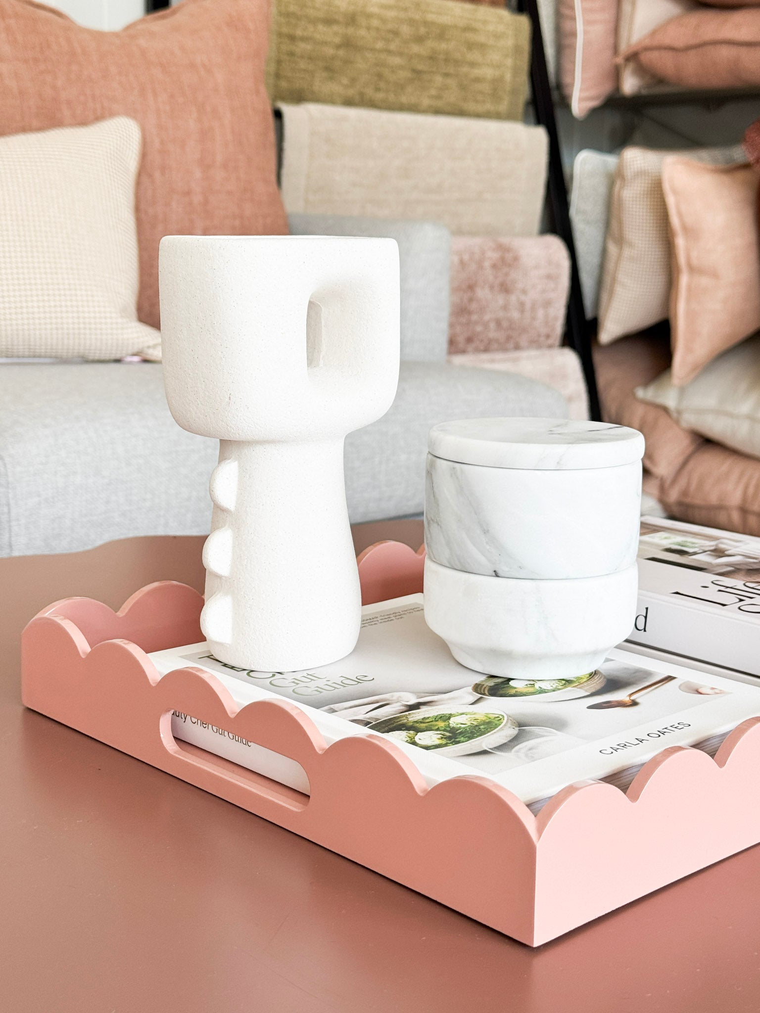 norsu STUDIO Rectangular Scalloped Tray – 43 × 33 cm, Ochre Pink