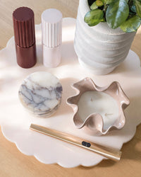 norsu Studio Flow sculptural ceramic scented candle in blush with Alhambra fragrance