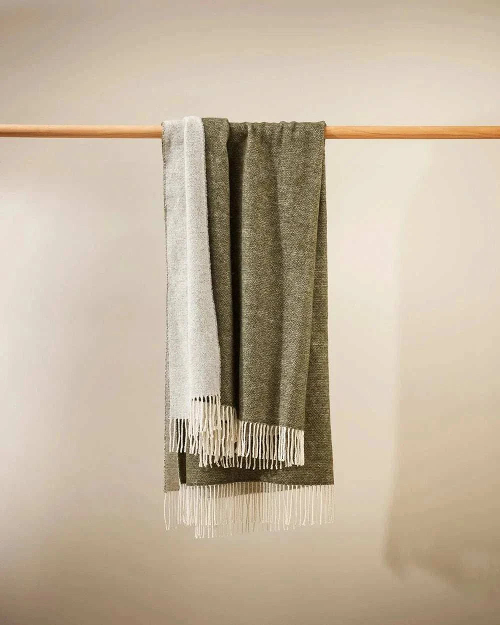 Baya Blankets & Throws Baya Casa Throw – Kale