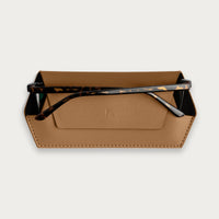 Fox and Leo slim leather glasses case in Tan with magnetic closure and microfibre lining
