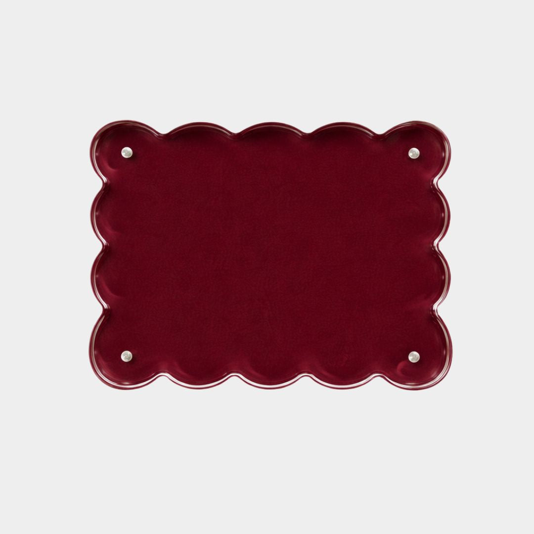 norsu Studio scalloped magnetic photo frame in merlot, fits 6x4 and 5x7 photos, gallery-style deep profile