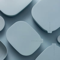 Two versatile sizes of the Sky nesting tray set