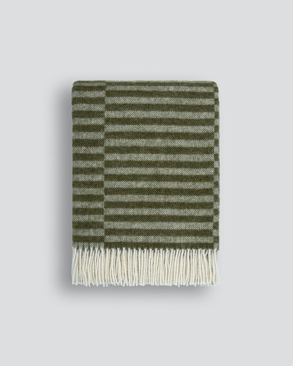 Baya Noah Throw in Olive - front view