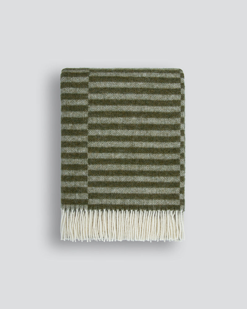 Baya Noah Throw in Olive - front view