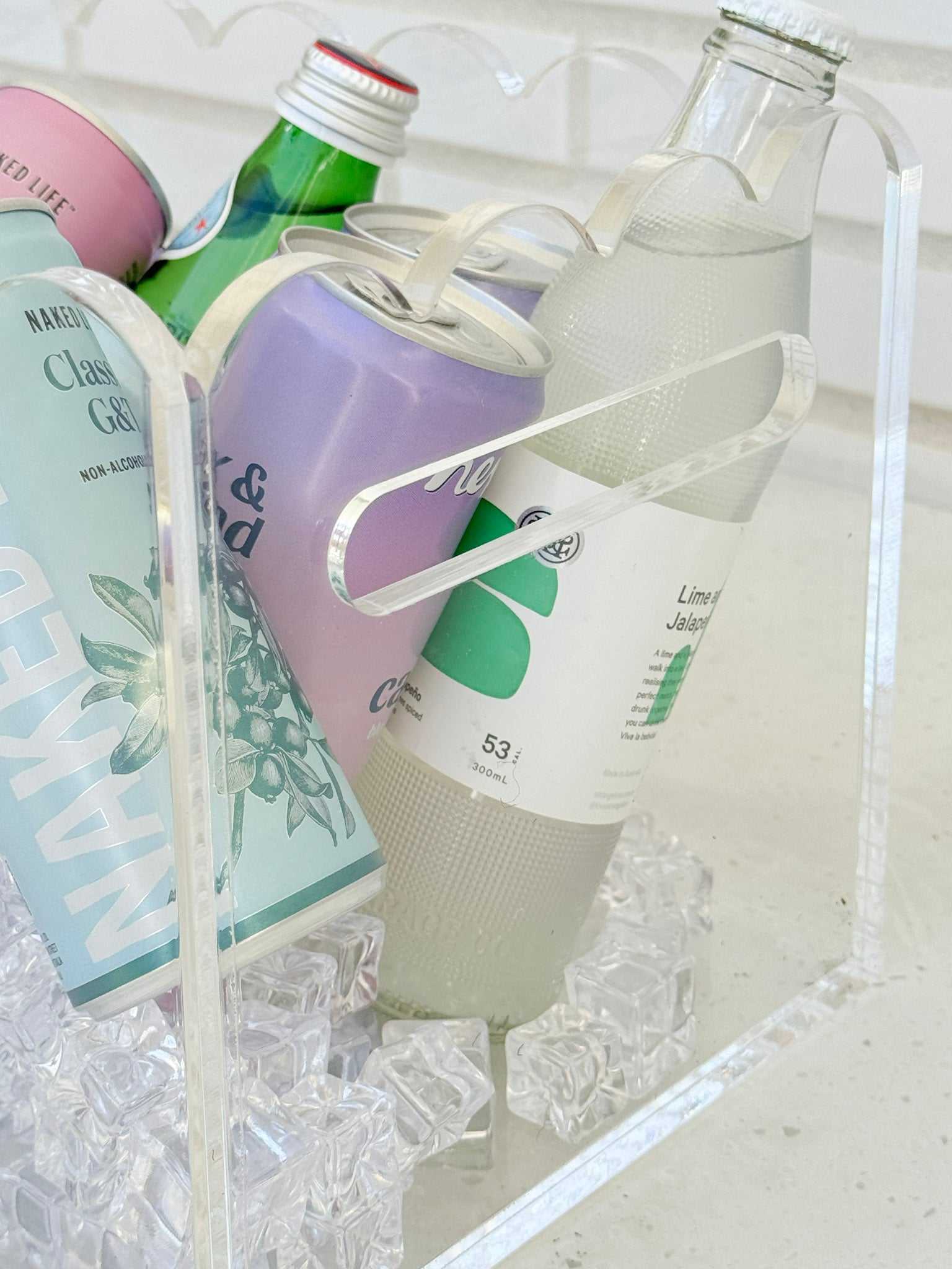 norsu STUDIO The Entertainer - Perspex Scalloped Drinks Bucket