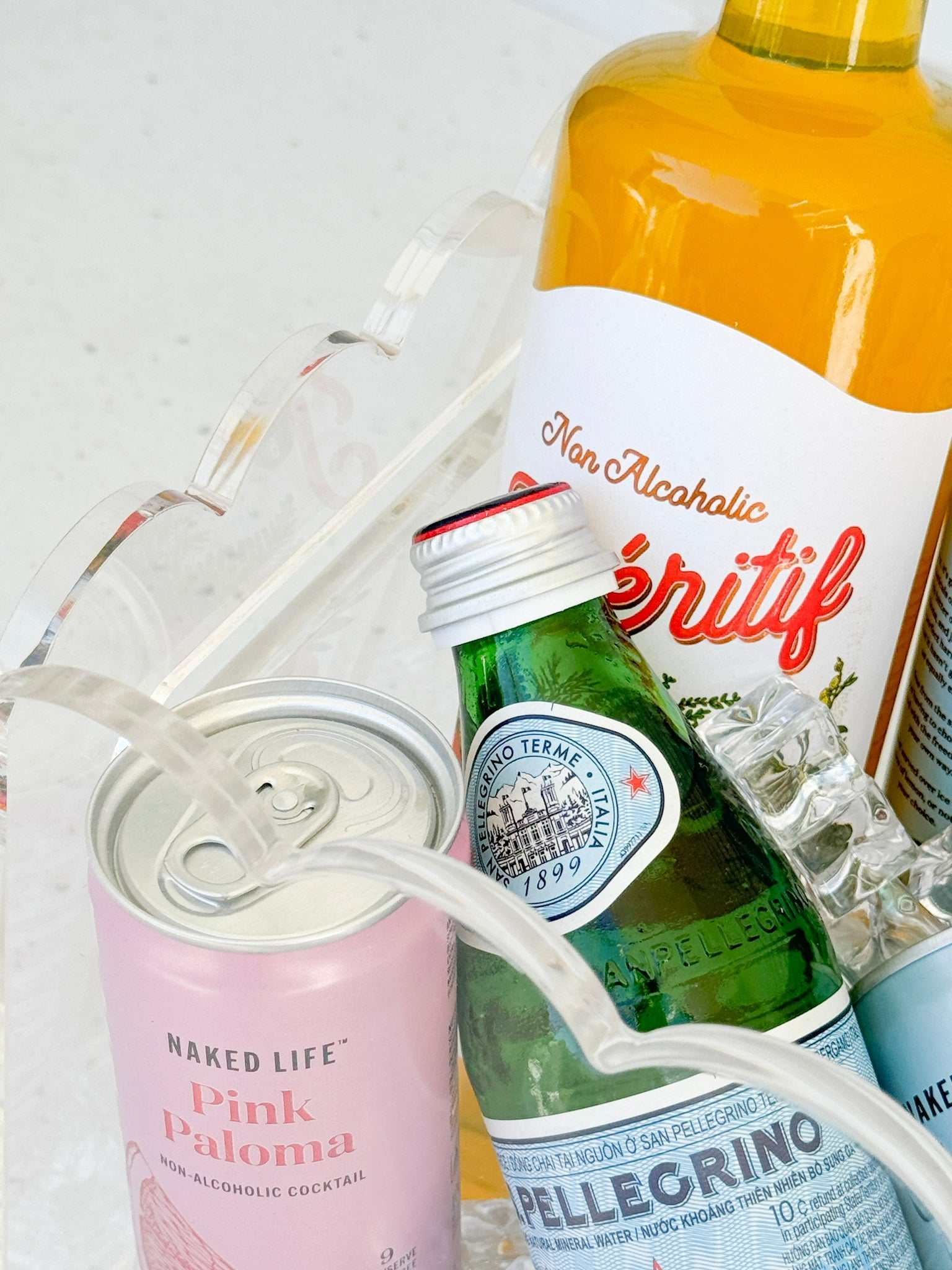 norsu STUDIO The Entertainer - Perspex Scalloped Drinks Bucket