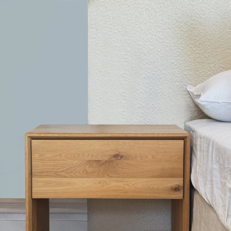 Style your Bedside Table like a Pro eService