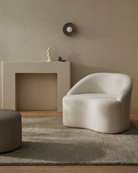 Luxurious plush chunky woven Valencia Rug in Cloud color, soft 100% wool pile with rich texture and durable design