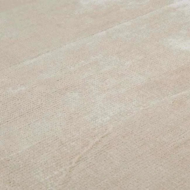 GlobeWest Tepih Curve Rug in sand color, hand woven indoor soft textured rug