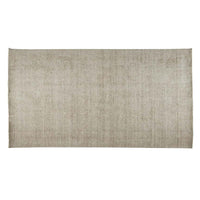 GlobeWest Tepih Neptune Rug - Silver Grey, styled in a room setting