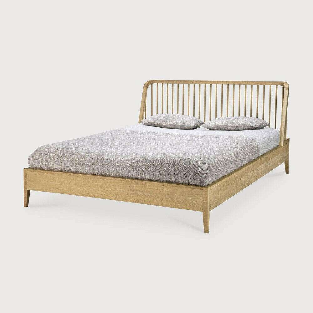 Ethnicraft Spindle Bed in natural oak with spindle headboard and tapered legs