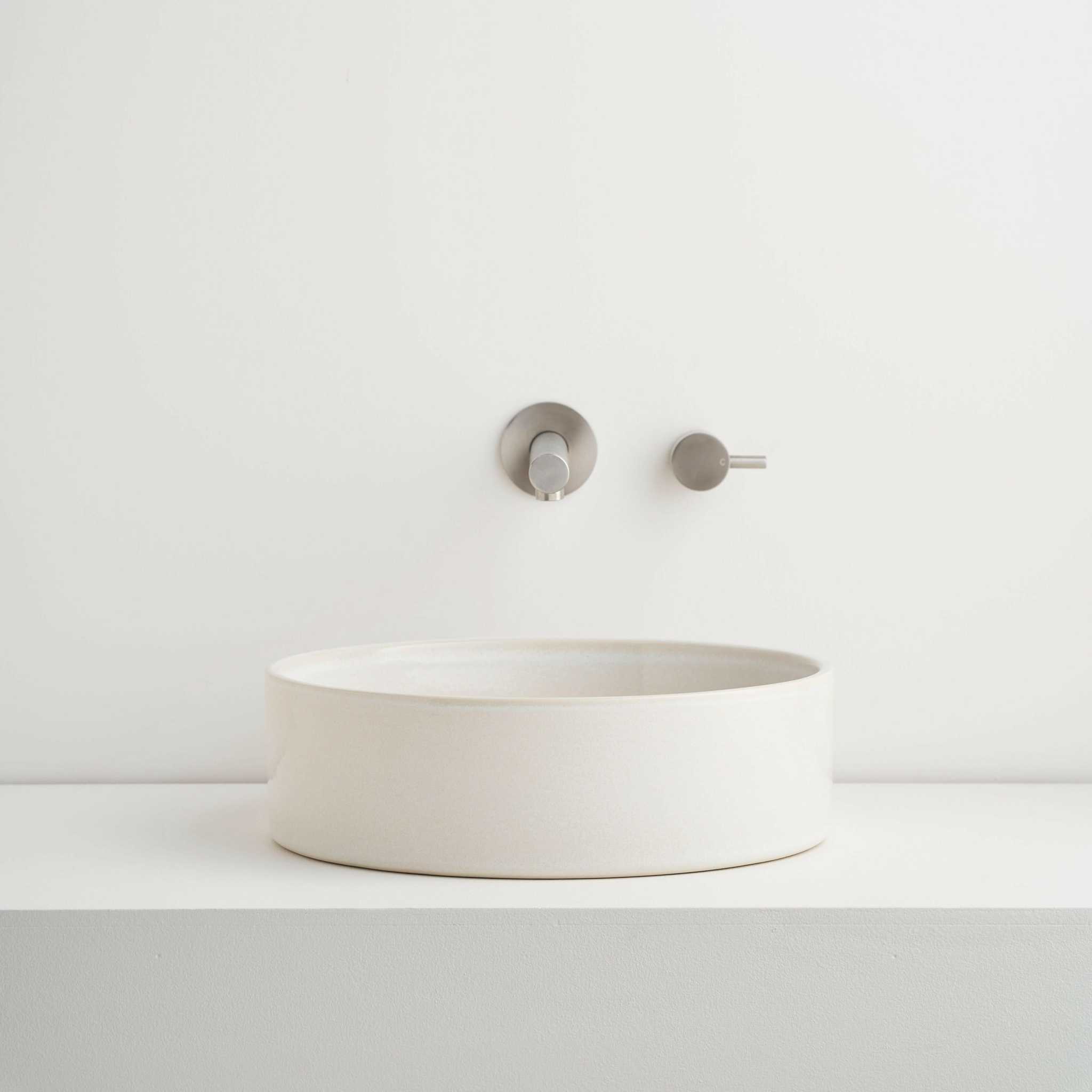 Robert Gordon Interiors Basins Robert Gordon Clay 350 Round Hand Basin - Coast (7517813866745)