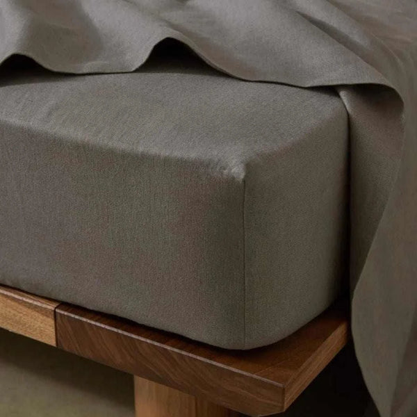Weave Home Ravello fitted sheet, charcoal | Norsu Interiors