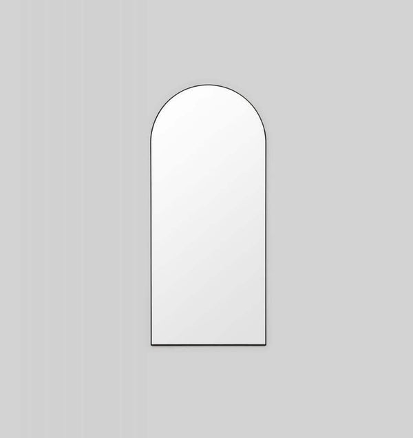 Middle of Nowhere Bjorn Arch Floor Mirror in black with a modern, minimal arched design, 80x180 cm.