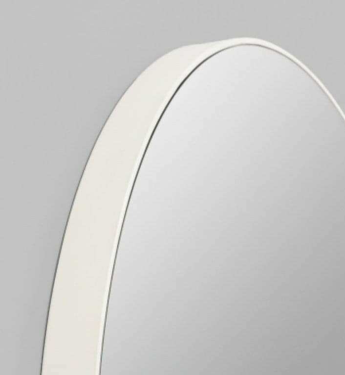 Minimalistic Middle of Nowhere Flynn round mirror with bright white matte wooden frame in various sizes