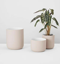 Middle of Nowhere Pots Minna Pot, Nude Medium (7564930580729)